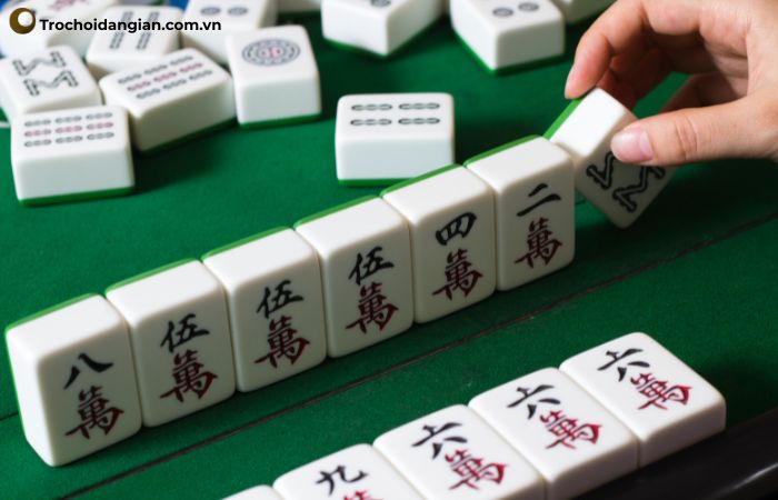 tro-choi-dan-gian-mat-chuoc-la-gi-2